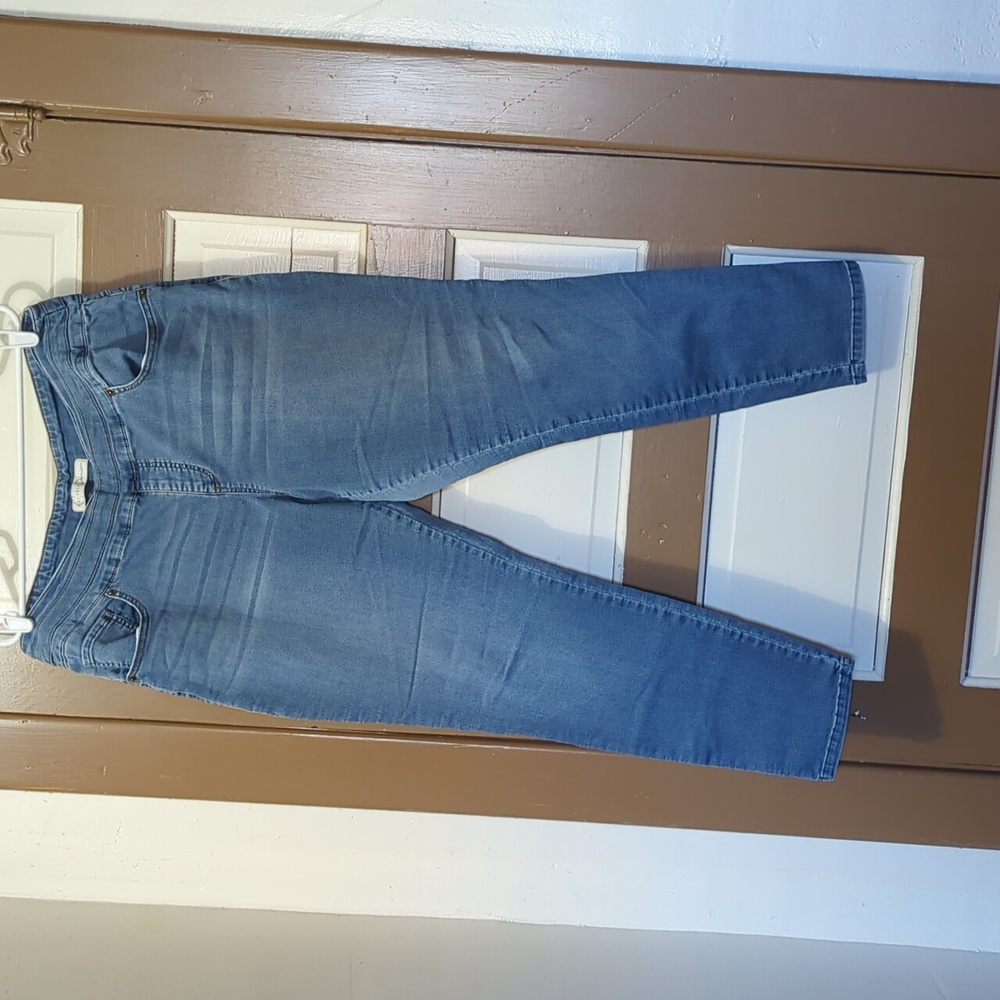 Jeans 2 For 1